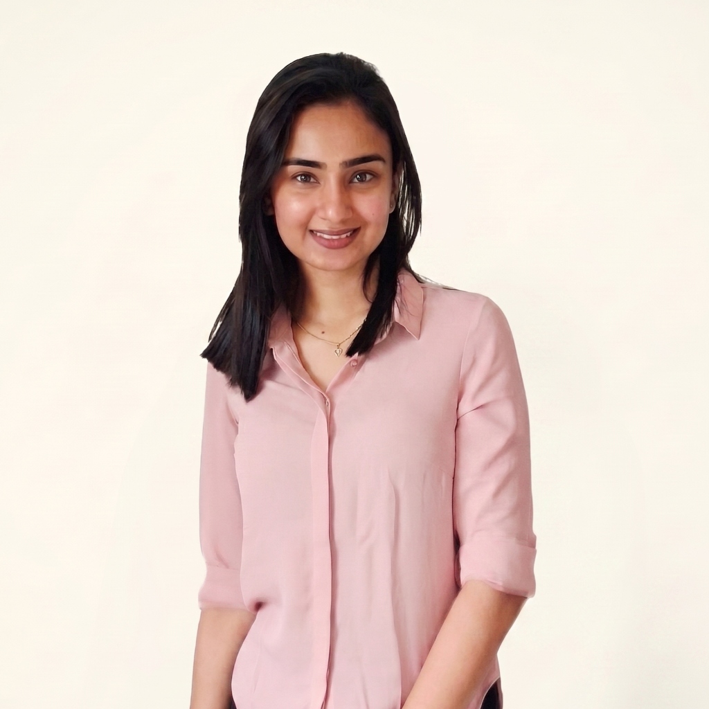 Saloni Sonar — Web Designer